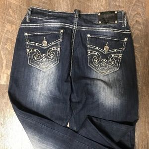 Live hard jeans